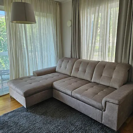 Karusselli 101 * Pärnu